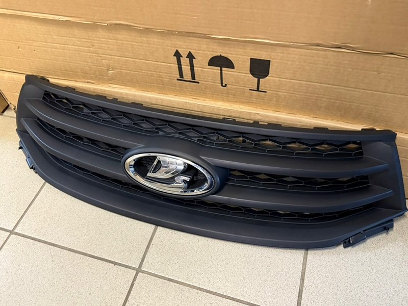 Решетка радиатора - фото 3