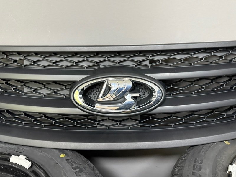 Решетка радиатора - фото 5