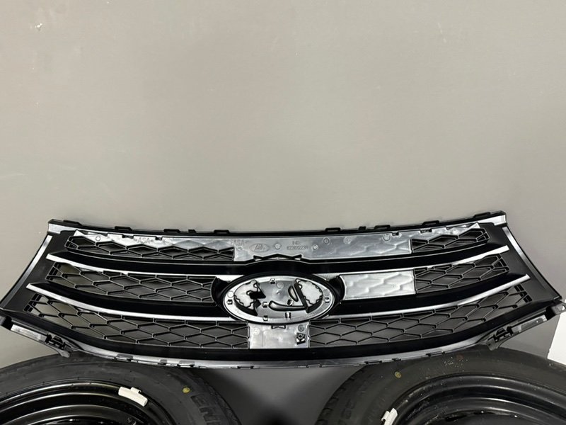 Решетка радиатора - фото 7