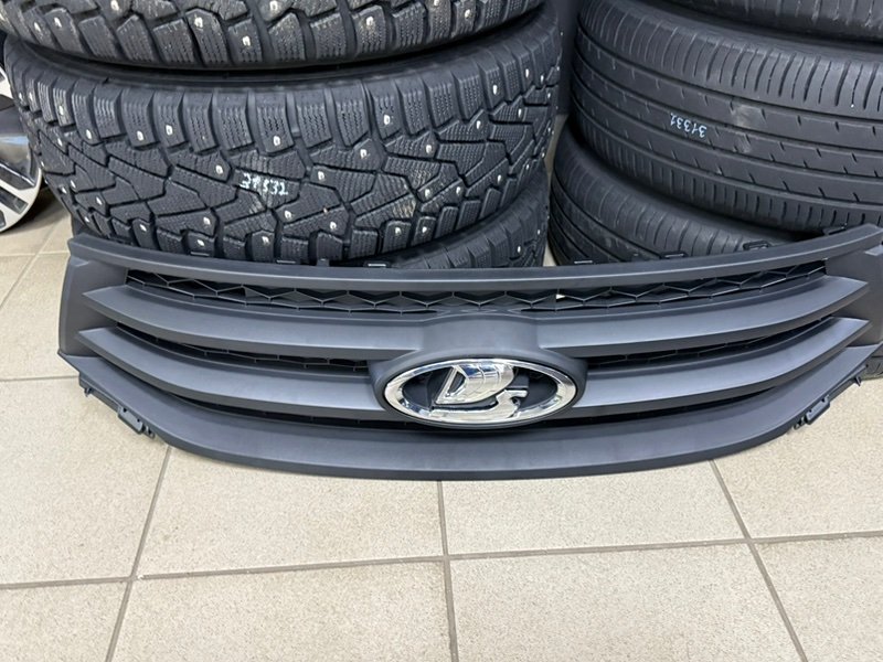 Решетка радиатора - фото 5