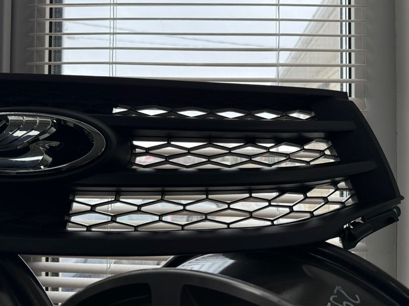 Решетка радиатора - фото 3