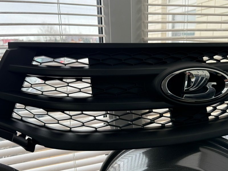 Решетка радиатора - фото 4