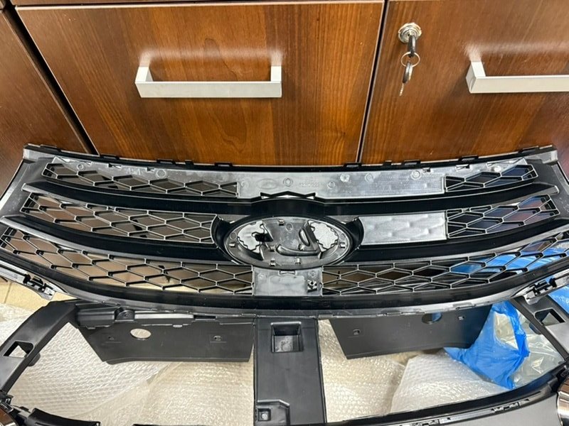 Решетка радиатора - фото 7