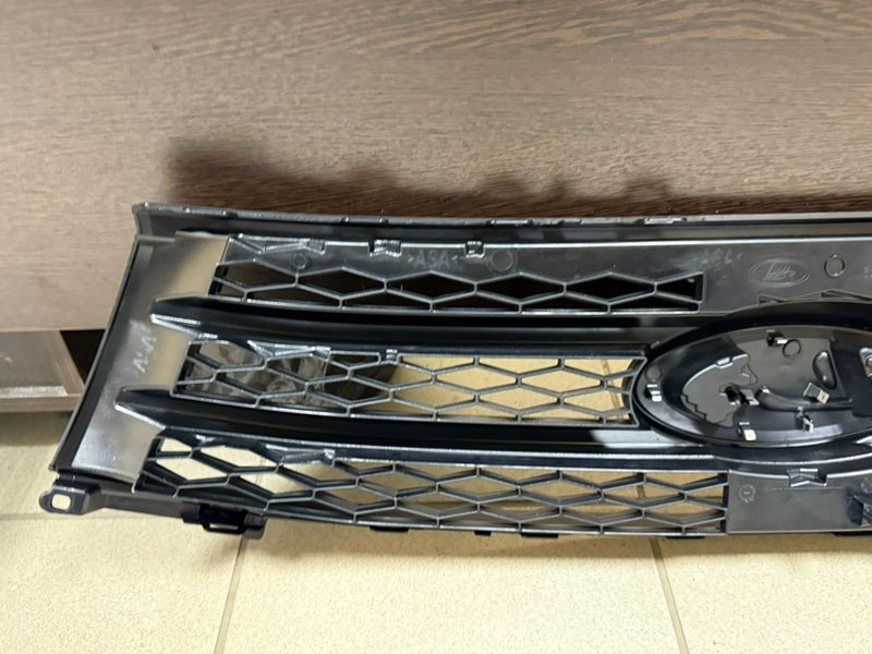 Решетка радиатора - фото 8