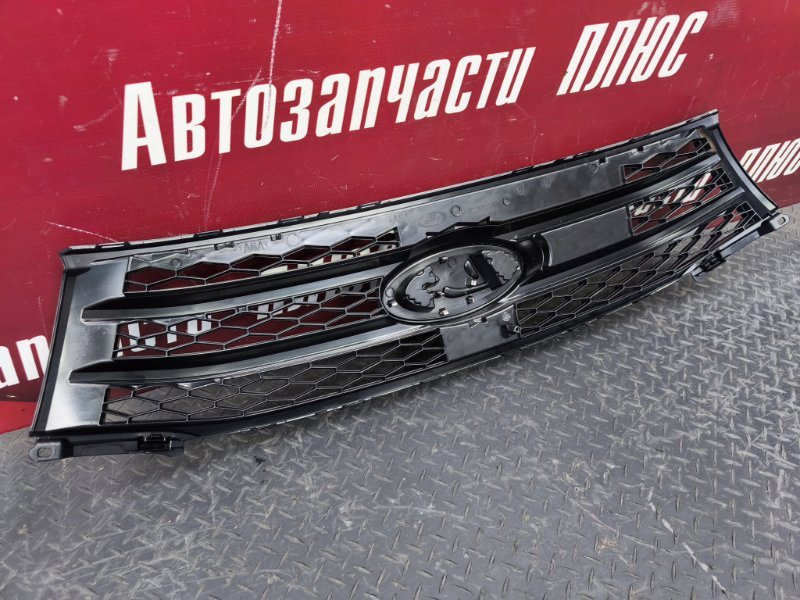 Решетка радиатора верхняя - фото 10