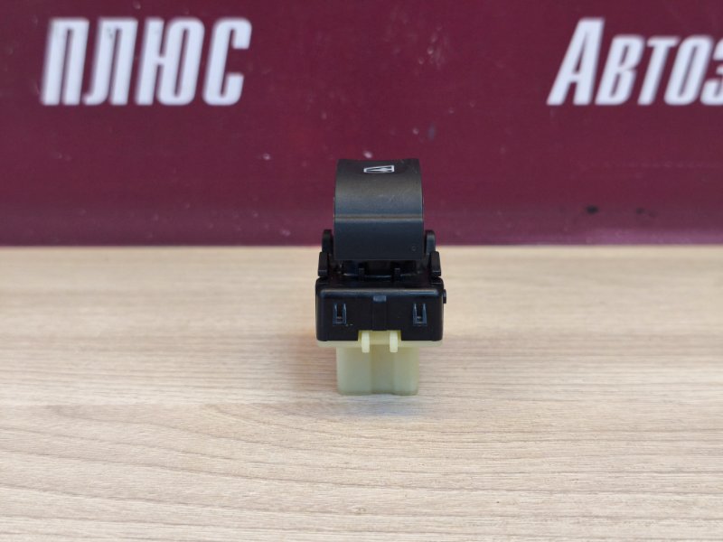 Кнопка стеклоподъемника - фото 4