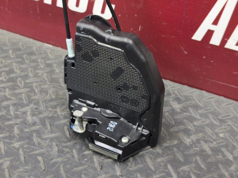 Замок      двери - фото 5