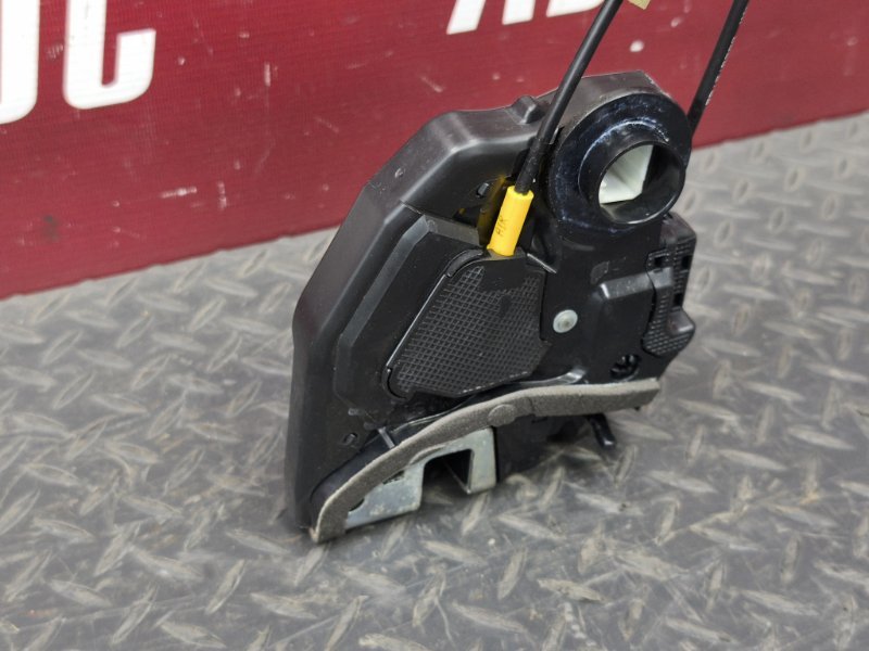 Замок      двери - фото 9