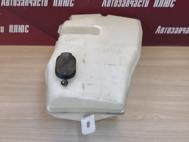 Бачок омывателя - фото 4