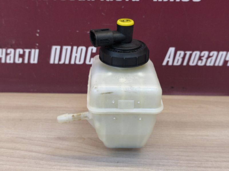 Бачок главного тормозного цилиндра - фото 6