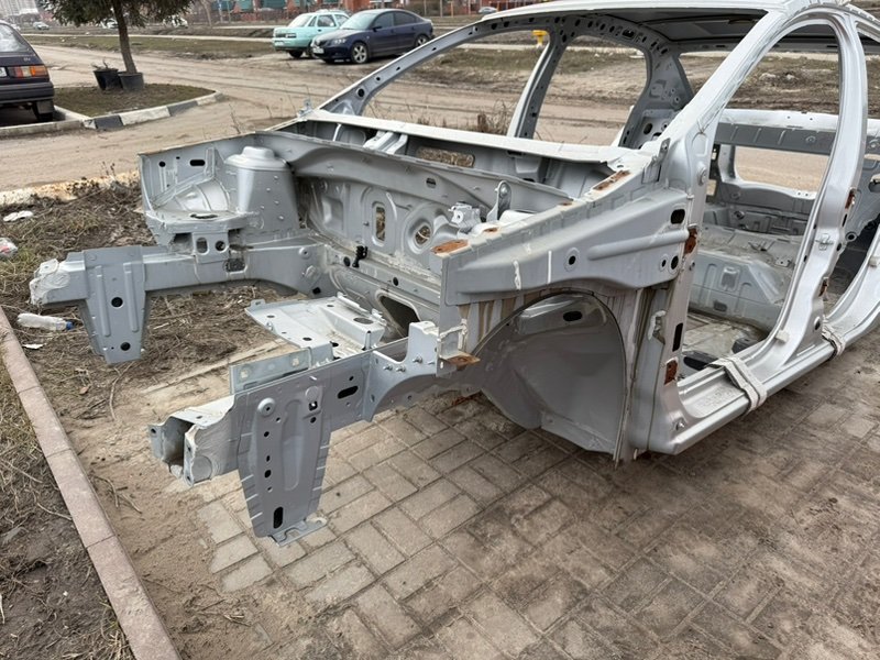 Лонжерон - фото 1