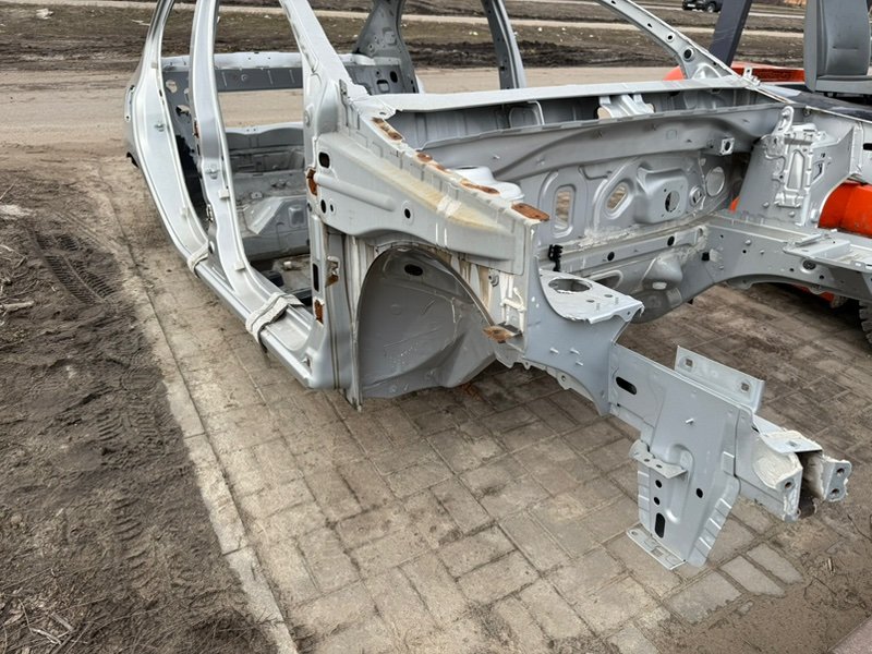 Лонжерон - фото 2