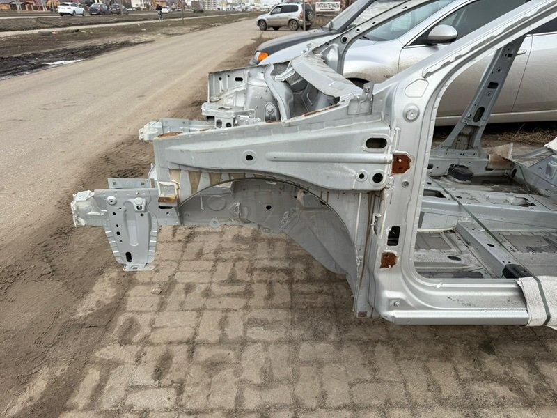 Лонжерон - фото 1