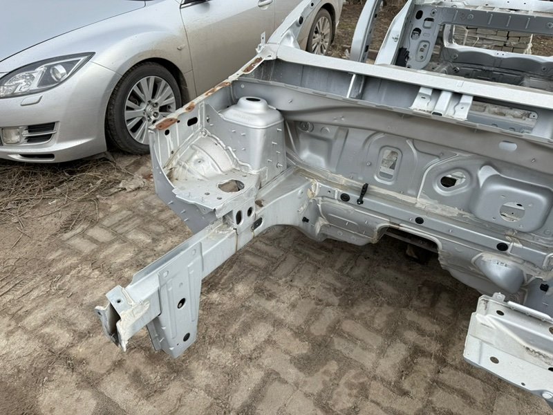 Лонжерон - фото 1