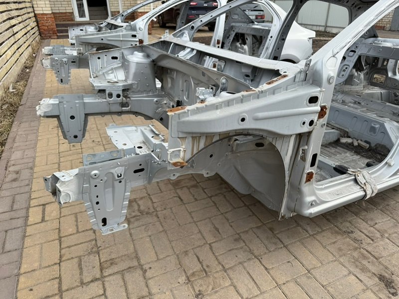 Лонжерон - фото 1