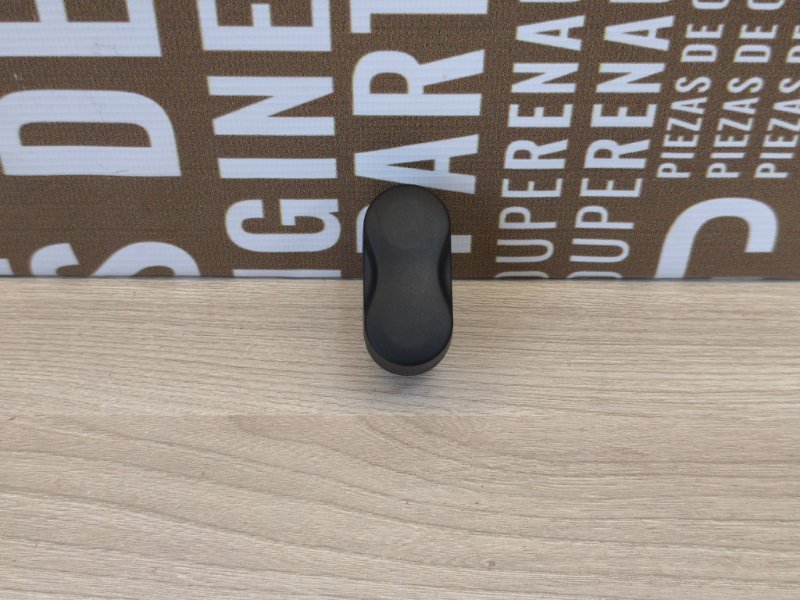 Заглушка кнопки - фото 1