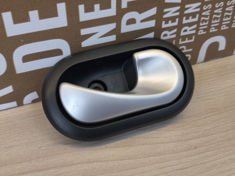 внутренняя ручка двери - фото 3