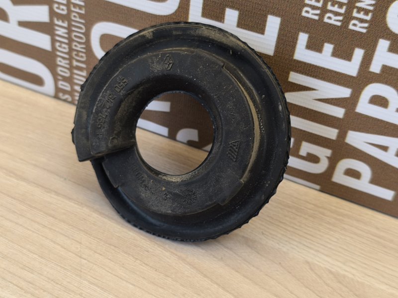 Верхняя опора    пружины - фото 6