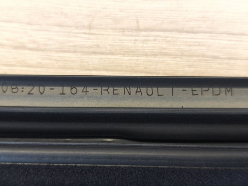 Уплотнитель стекла двери внутренний - фото 9