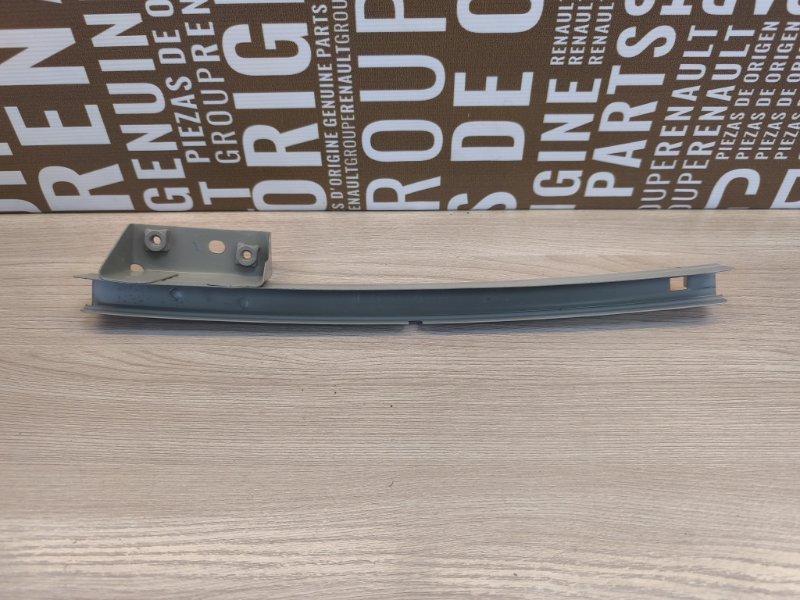 Направляющая стекла двери - фото 2