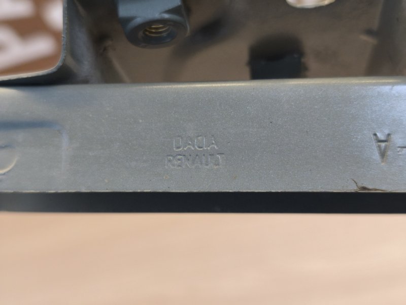 Направляющая стекла двери - фото 9