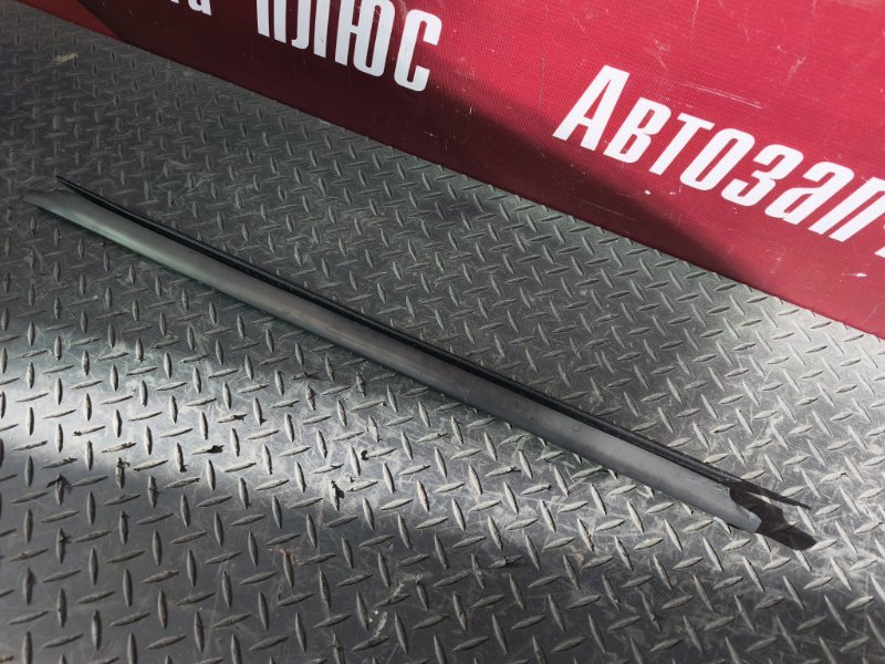 Уплотнитель стекла двери внутренний - фото 4