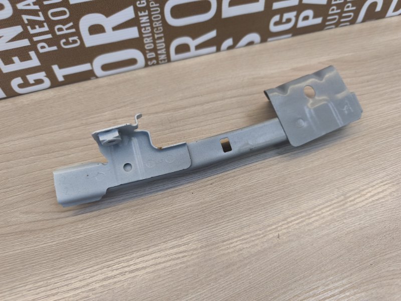 Направляющая стекла     двери - фото 8