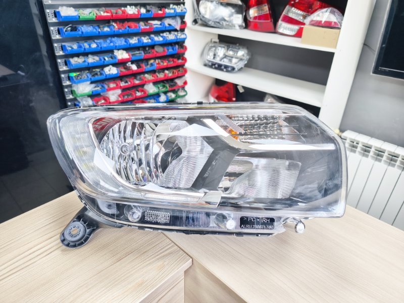 Фара - фото 1