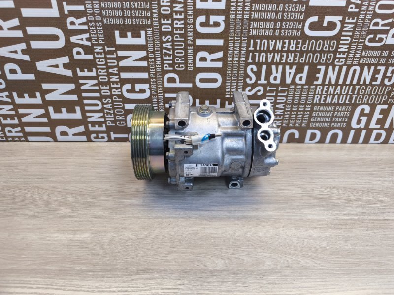 Компрессор кондиционера - фото 1