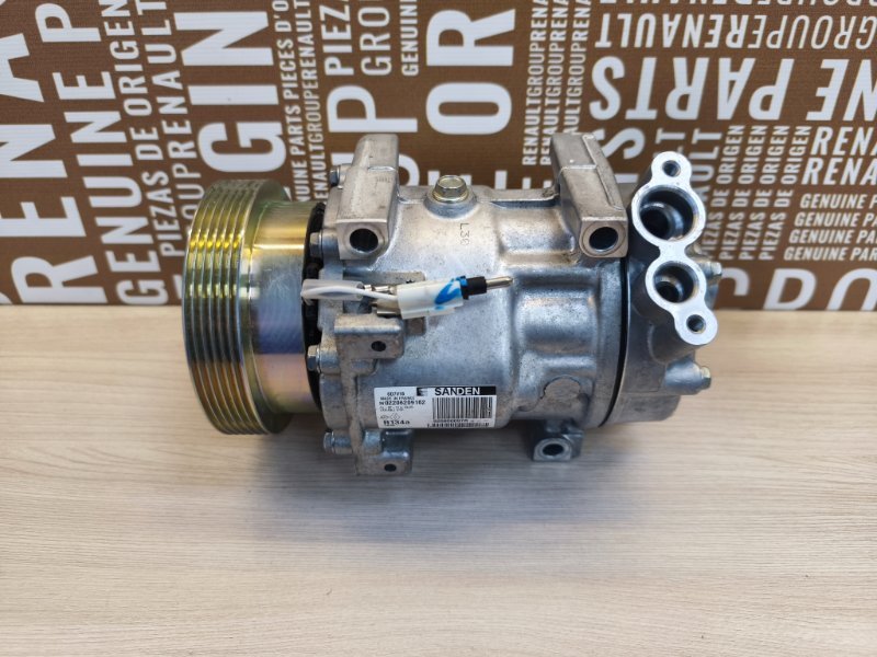 Компрессор кондиционера - фото 2