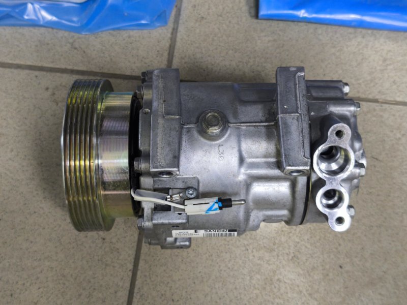 Компрессор кондиционера - фото 3