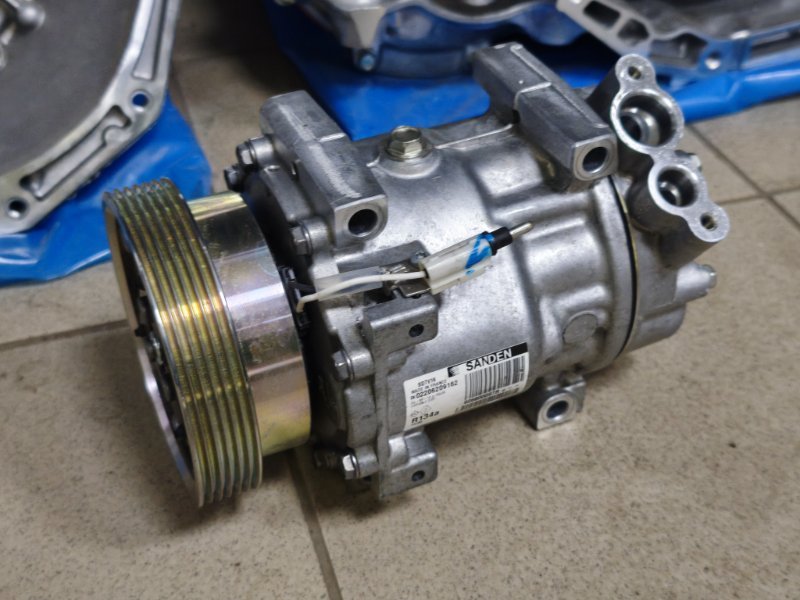 Компрессор кондиционера - фото 5