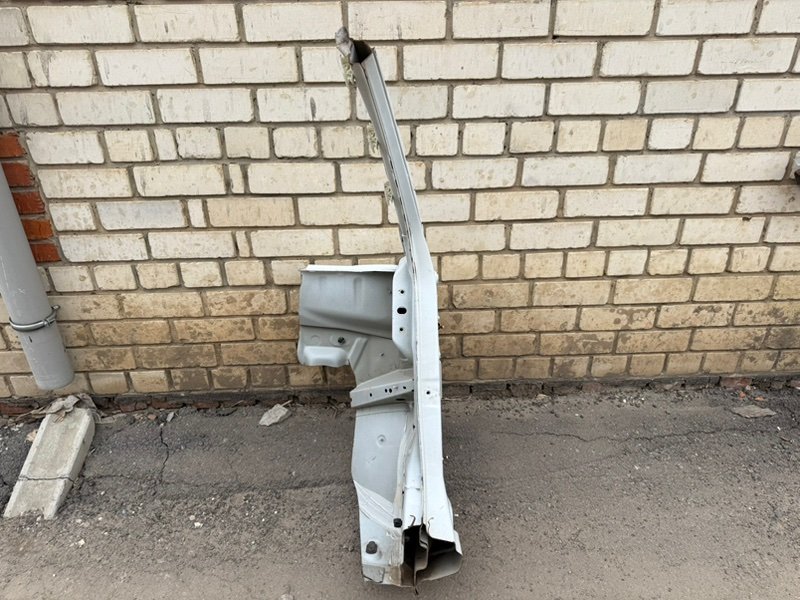 Передняя стойка кузова - фото 5