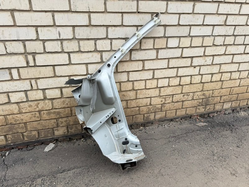 Передняя стойка кузова - фото 7