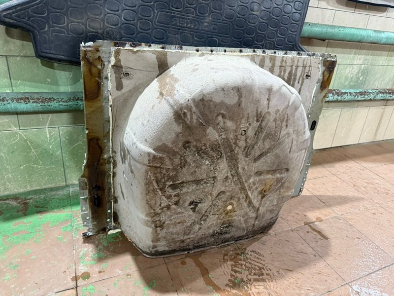 Ниша запасного колеса - фото 8