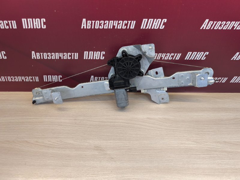 Стеклоподъемник    двери - фото 1
