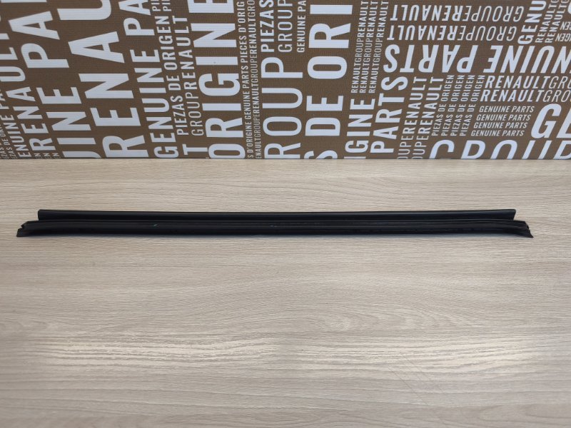 Уплотнитель стекла двери внутренний - фото 8