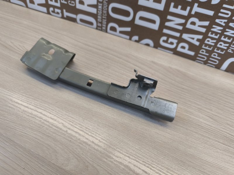 Направляющая стекла двери - фото 7