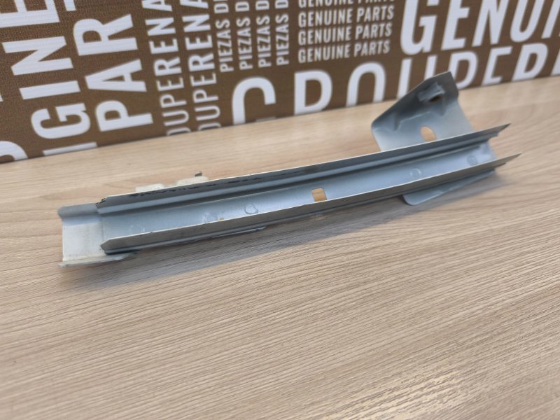 Направляющая стекла двери - фото 4