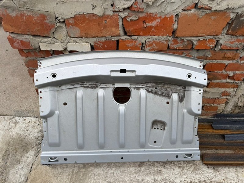 Задняя полка - фото 1