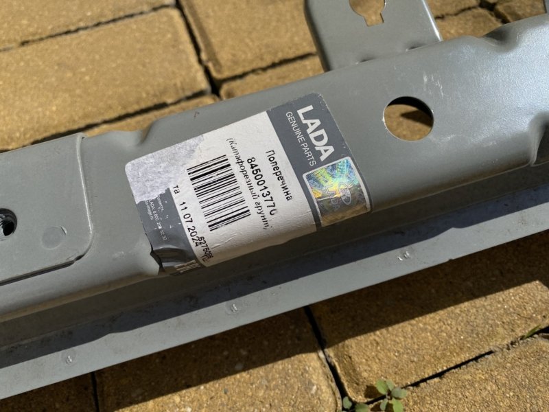 Верхняя накладка телевизора - фото 3