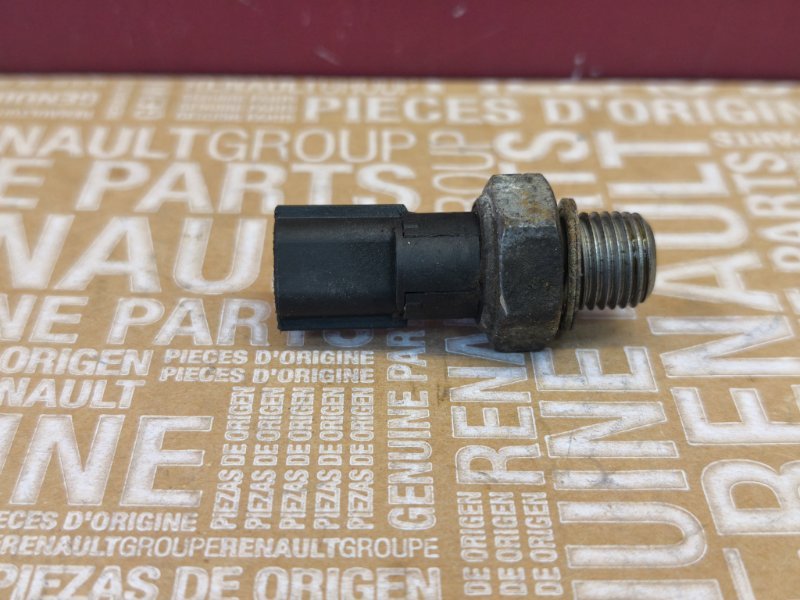 Датчик давления масла - фото 8