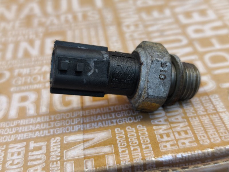 Датчик давления масла - фото 9