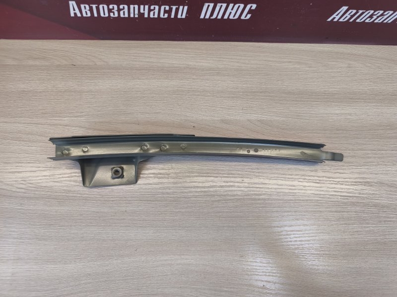 Направляющая стекла     двери - фото 3