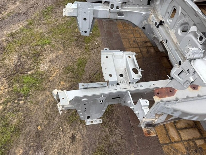 Лонжерон - фото 1