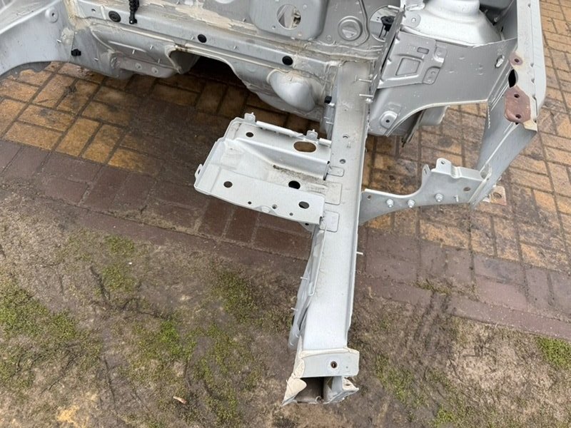 Лонжерон - фото 1