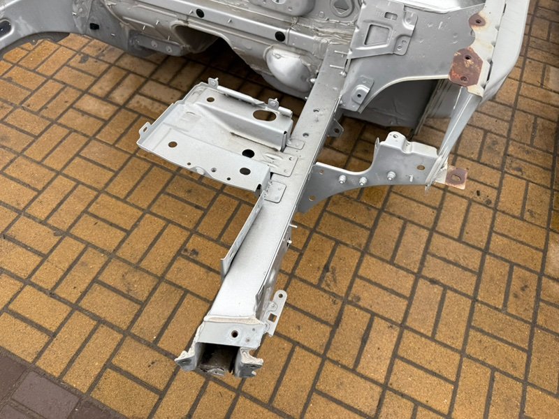 Лонжерон - фото 2