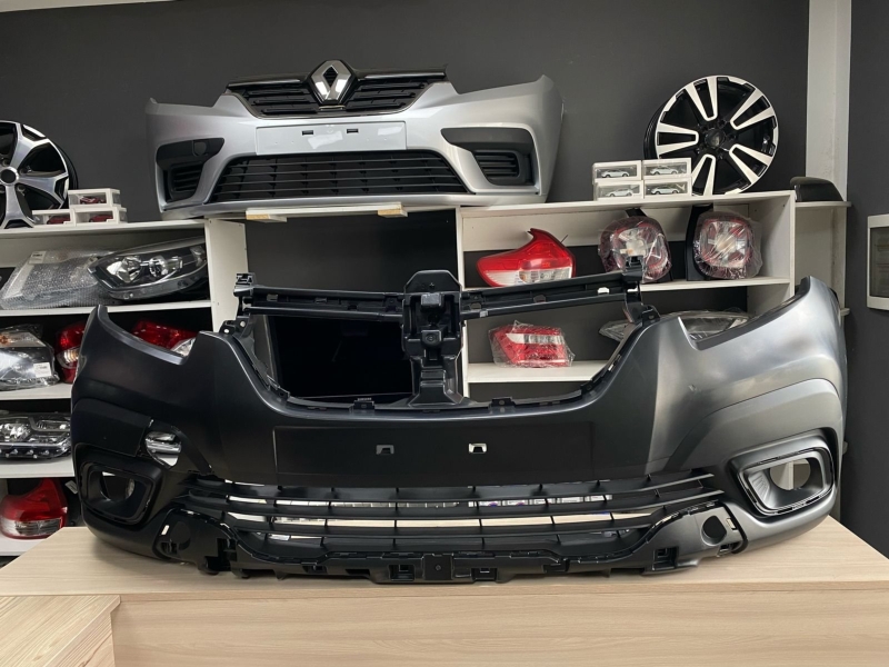 Бампер - фото 1