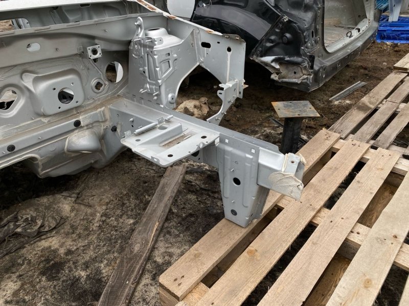 Лонжерон - фото 3