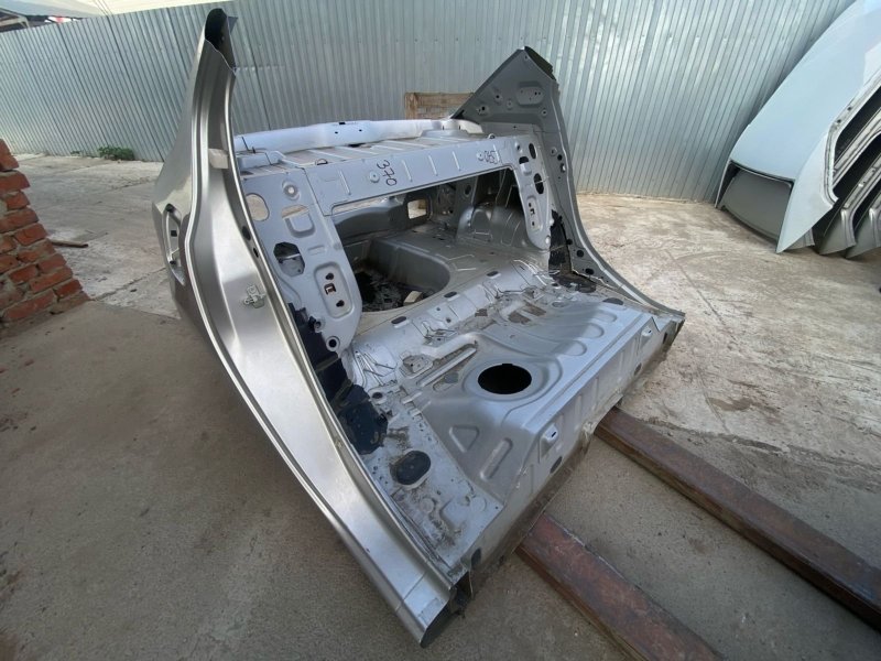 Задняя часть кузова - фото 10